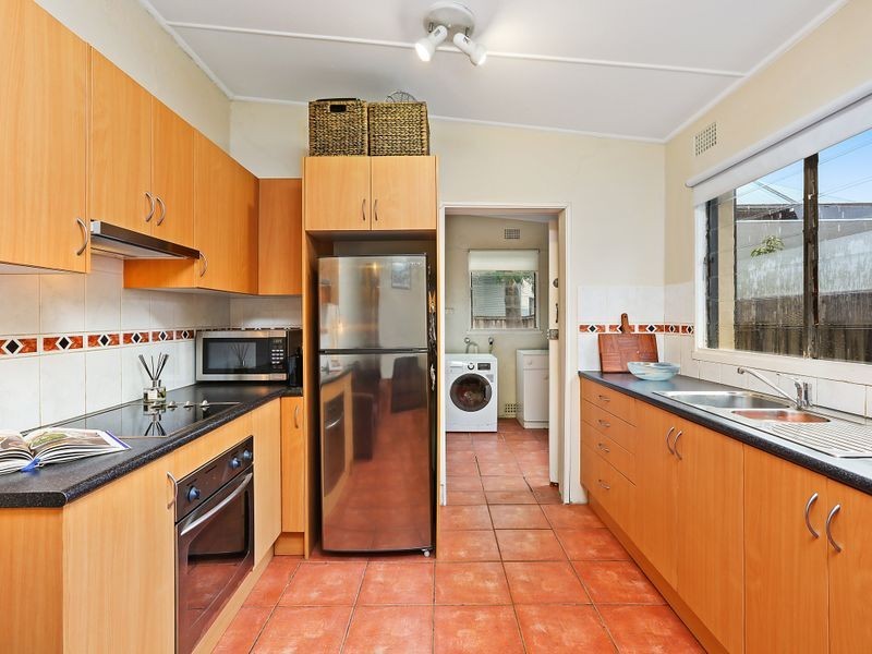 6 Angel Street, Newtown NSW 2042