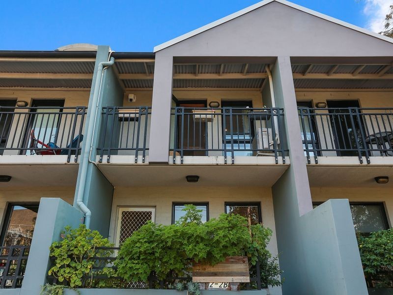 2/2B Gladstone Street, Newtown NSW 2042