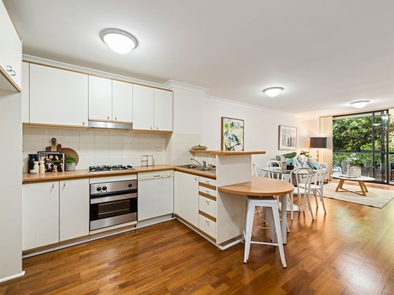 3206/177-219 Mitchell Road, Erskineville NSW 2043