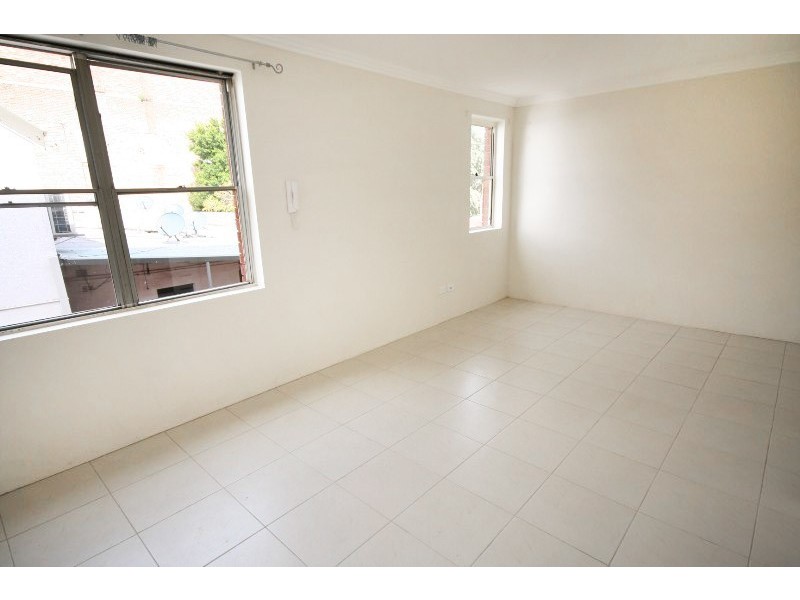 1/32 O’Connell Street, Newtown NSW 2042