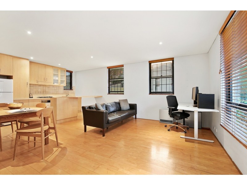 2/170 Church Street, Newtown NSW 2042