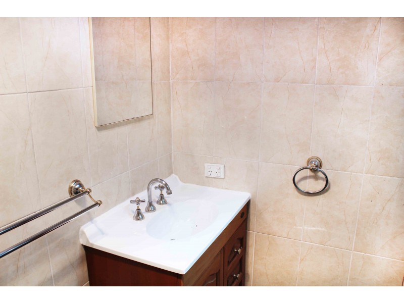 1 Leamington Avenue, Newtown NSW 2042