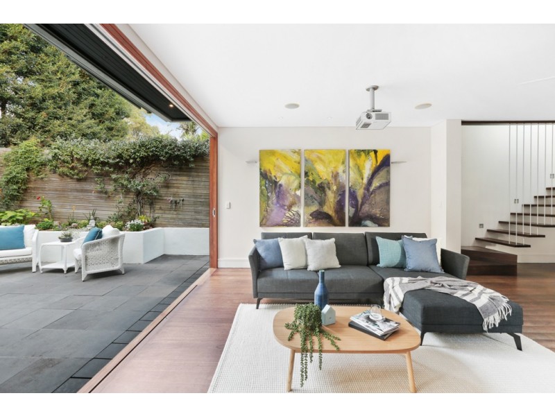 8 Hawken Street, Newtown NSW 2042