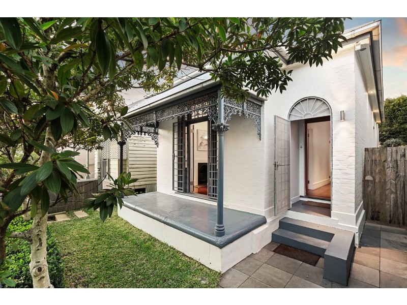 8 Hawken Street, Newtown NSW 2042