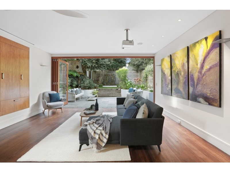 8 Hawken Street, Newtown NSW 2042