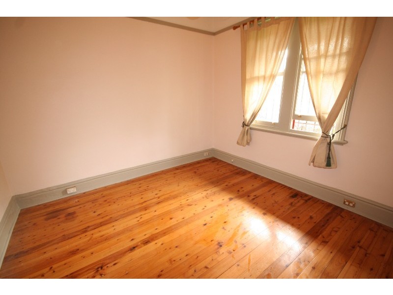 132 Lord Street, Newtown NSW 2042