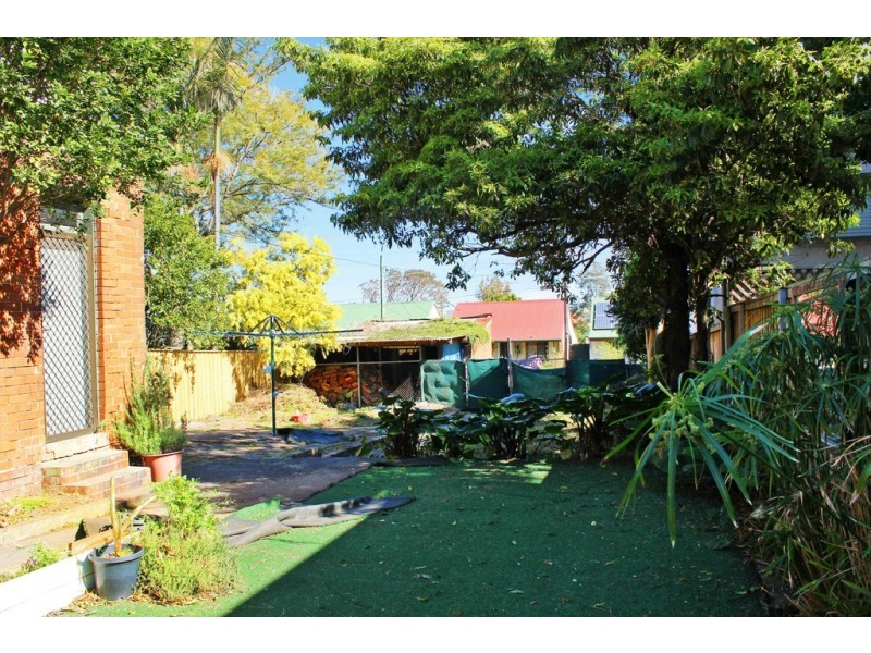 24 Silver Street, St Peters NSW 2044