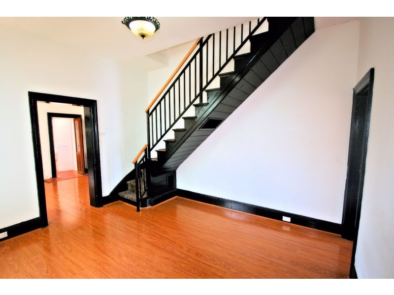 21 Campbell Street, St Peters NSW 2044