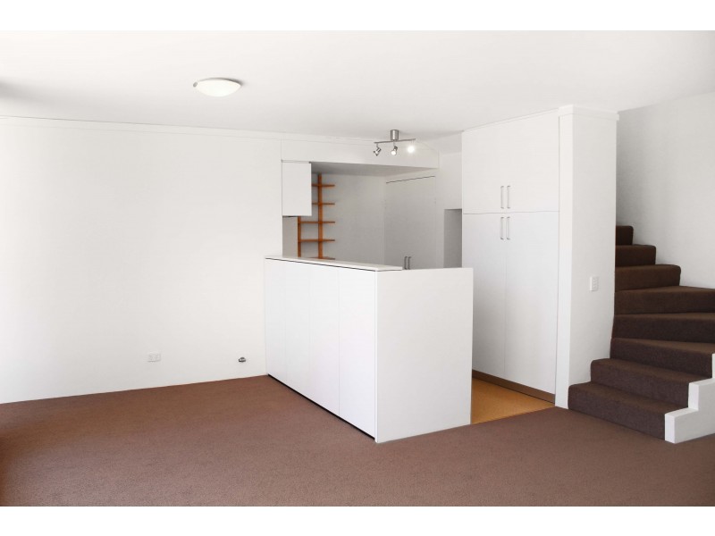 303/10 Fitzgerald Street, Newtown NSW 2042