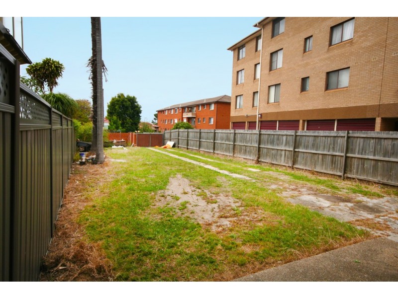 262 New Canterbury Road, Lewisham NSW 2049