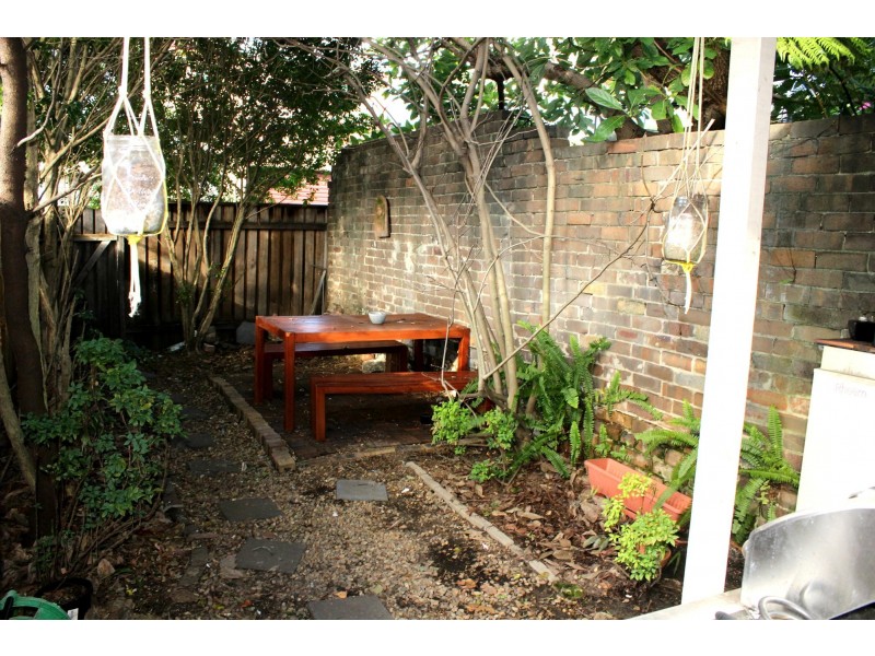 172 Denison Street, Newtown NSW 2042