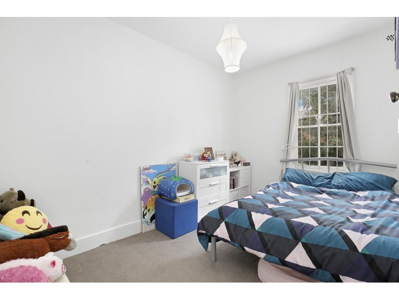 27 Iredale Street, Newtown NSW 2042