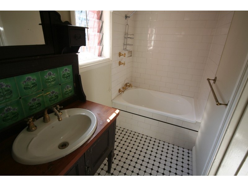 71 Wells Street, Newtown NSW 2042