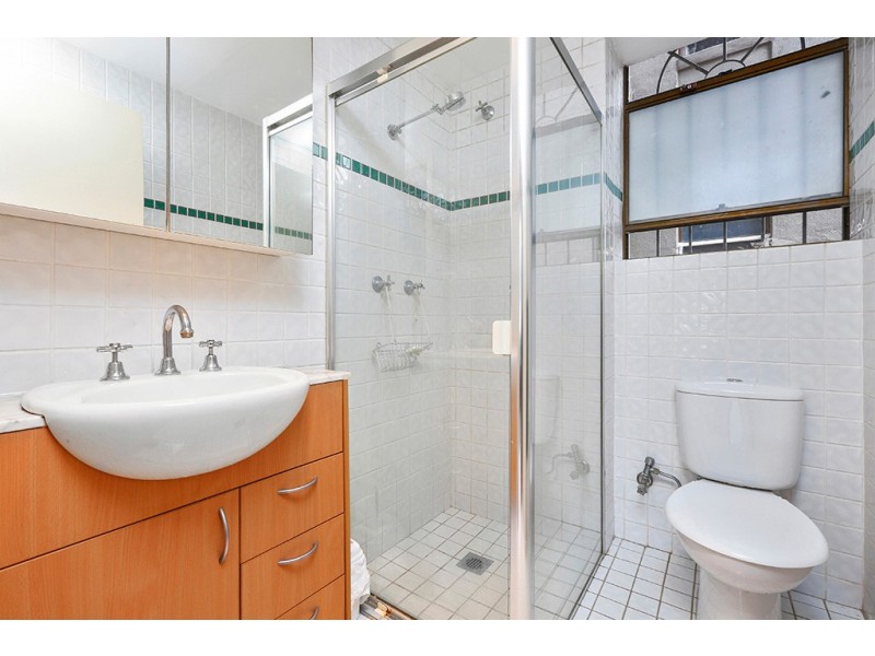 2/30-34 Derbyshire Road, Leichhardt NSW 2040