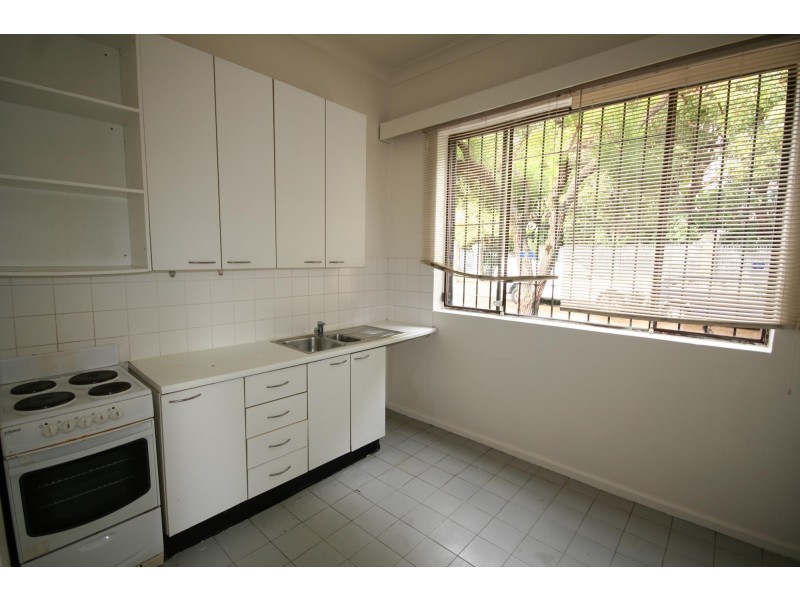 1/8 Wemyss Street, Enmore NSW 2042