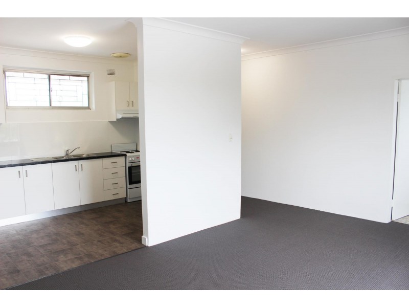 8/39 Laura Street, Newtown NSW 2042