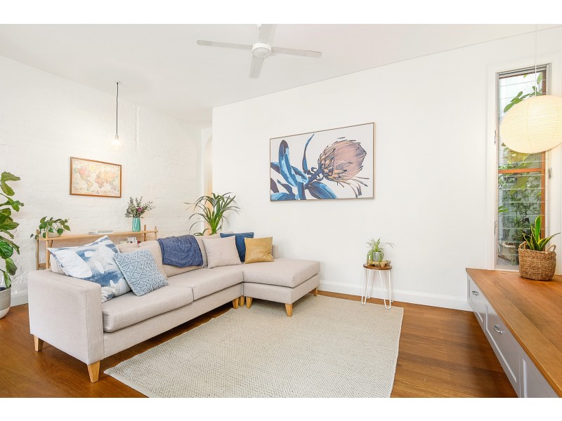 127 Mitchell Rd, Alexandria NSW 2015