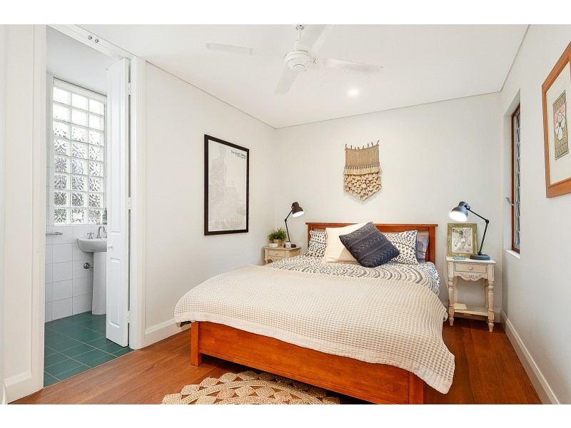 127 Mitchell Rd, Alexandria NSW 2015