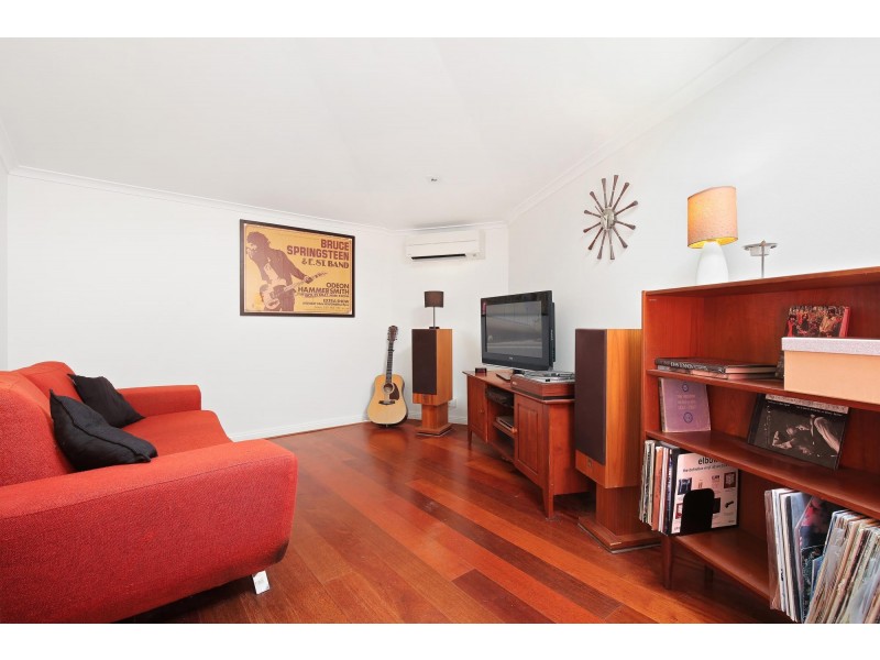 4 Goodsell Street, St Peters NSW 2044