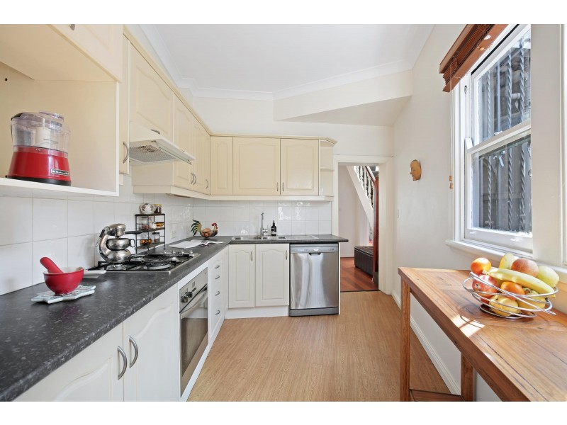 4 Goodsell Street, St Peters NSW 2044