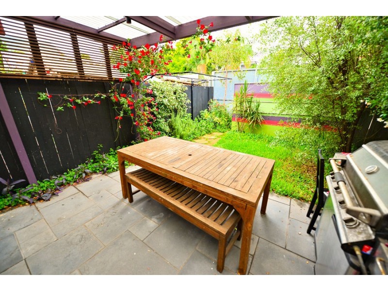 27 Pleasant Avenue, Erskineville NSW 2043