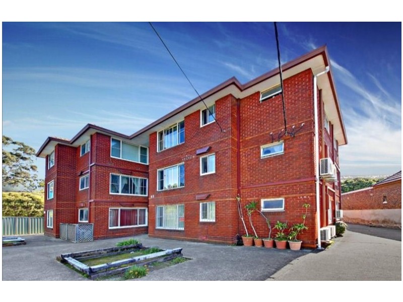 8/63 Unwins Bridge Road, Sydenham NSW 2044