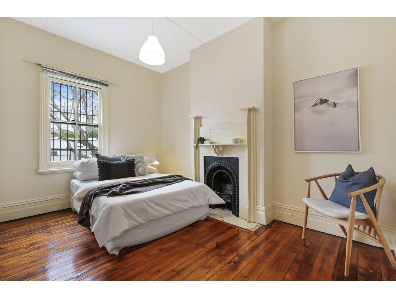4 Egan Street, Newtown NSW 2042