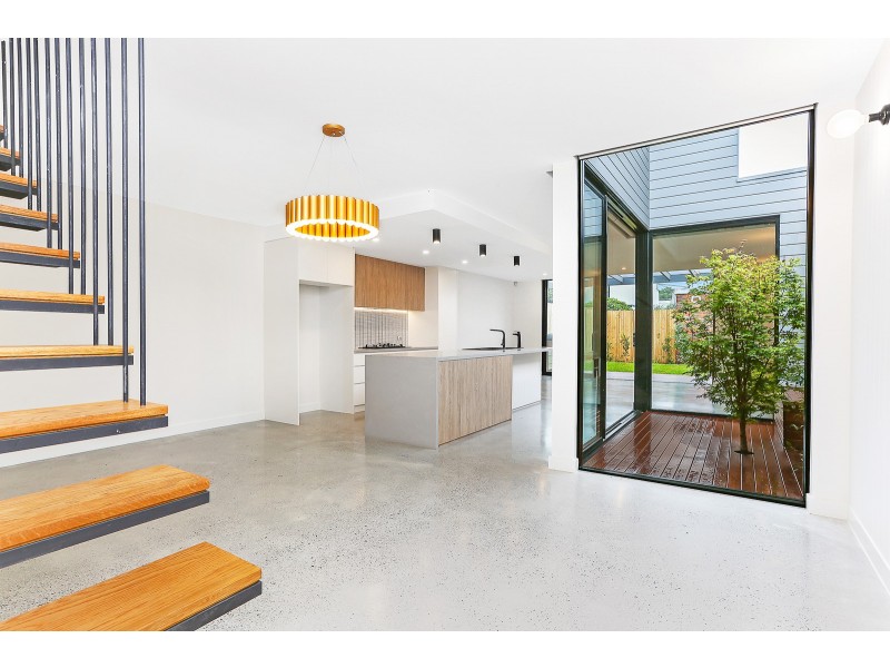 31 Florence Street, St Peters NSW 2044