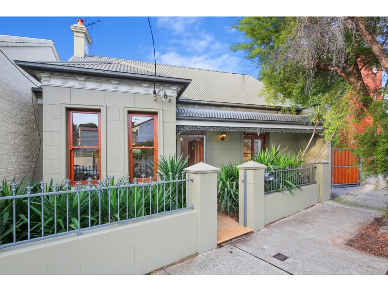 1 Augustus Street, Enmore NSW 2042