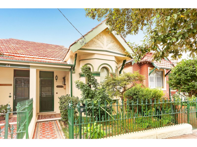 42 Harrow Road, Stanmore NSW 2048