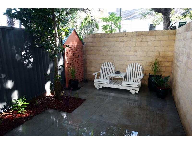 126 Little Eveleigh Street, Redfern NSW 2016