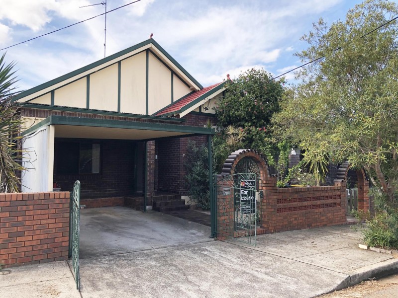 7 Wicks Avenue, Marrickville NSW 2204