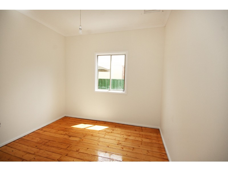 18 Petersham Road, Marrickville NSW 2204