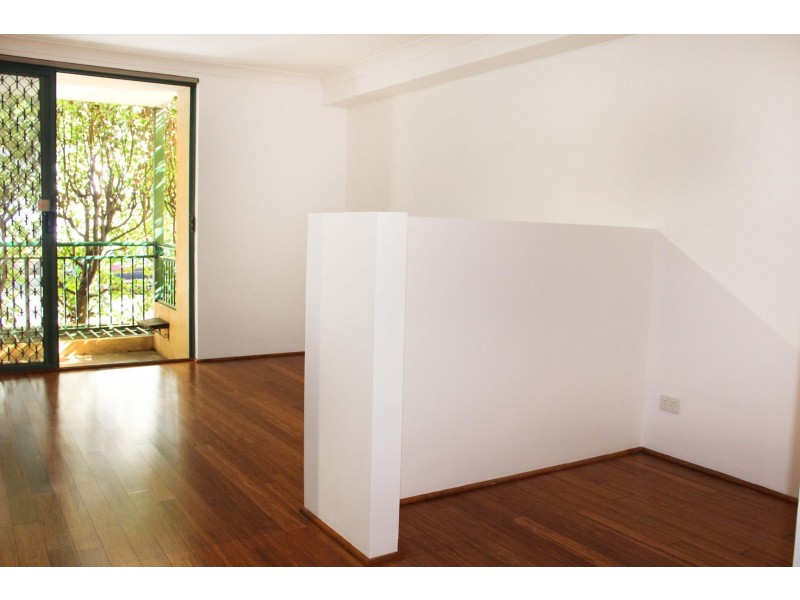 15/1 Linthorpe Street, Newtown NSW 2042