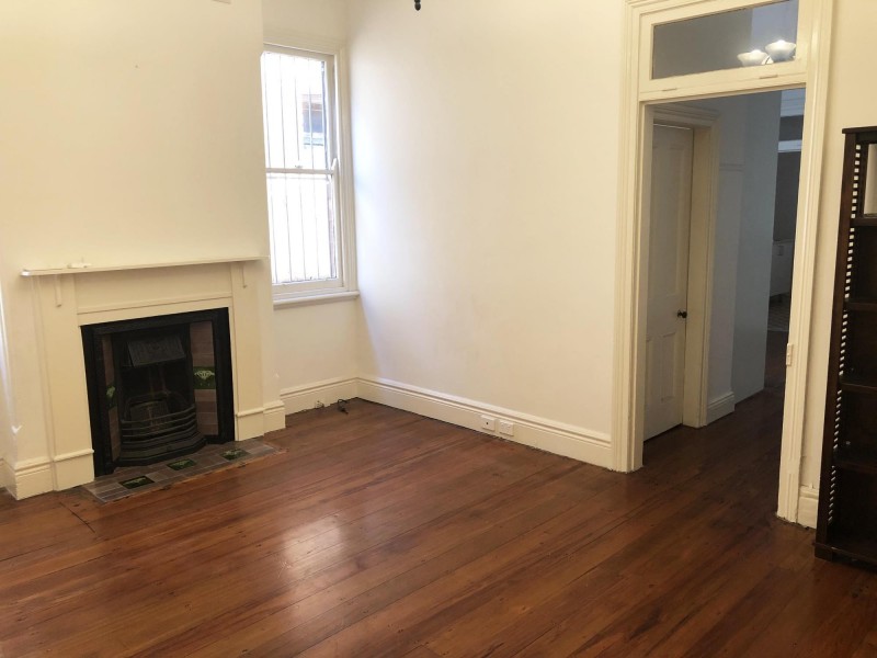 86 Unwins Bridge Road, St Peters NSW 2044