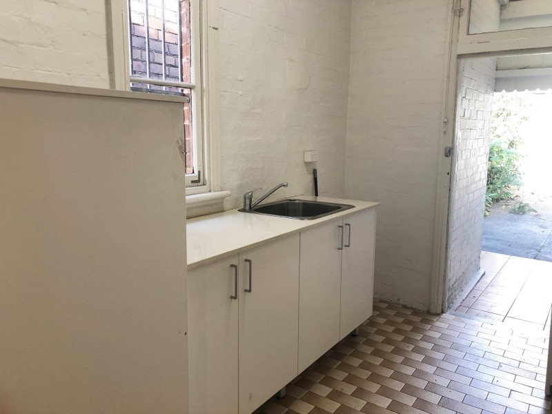 86 Unwins Bridge Road, St Peters NSW 2044