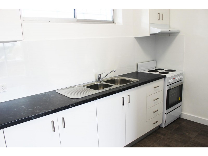 8/39 Laura Street, Newtown NSW 2042