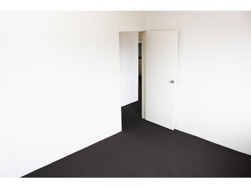 8/39 Laura Street, Newtown NSW 2042