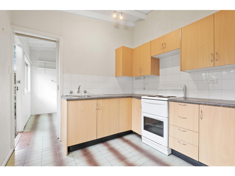 27 Metropolitan Road, Enmore NSW 2042