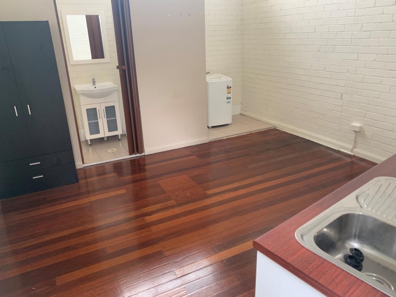 1/136 George Street, Sydenham NSW 2044