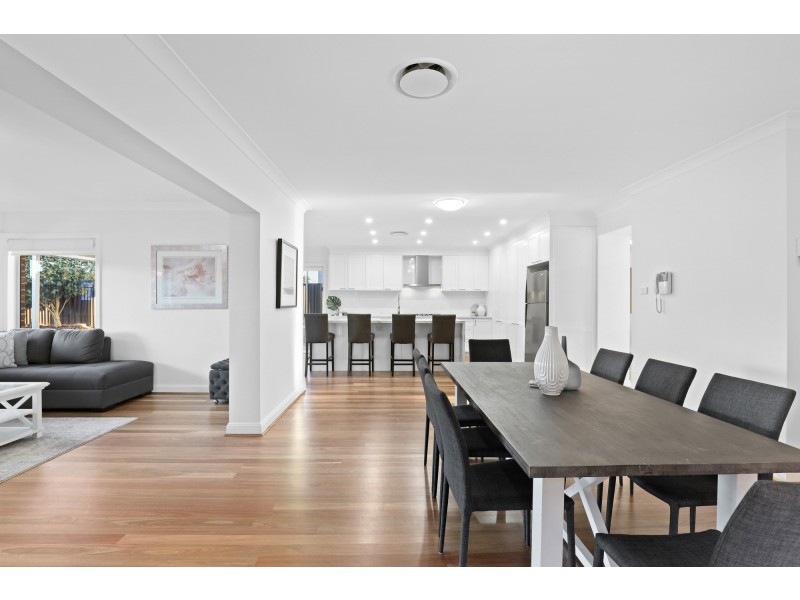 11 New England Drive, Kingsgrove NSW 2208