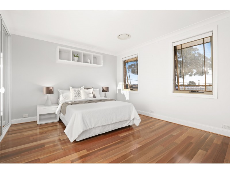 11 New England Drive, Kingsgrove NSW 2208