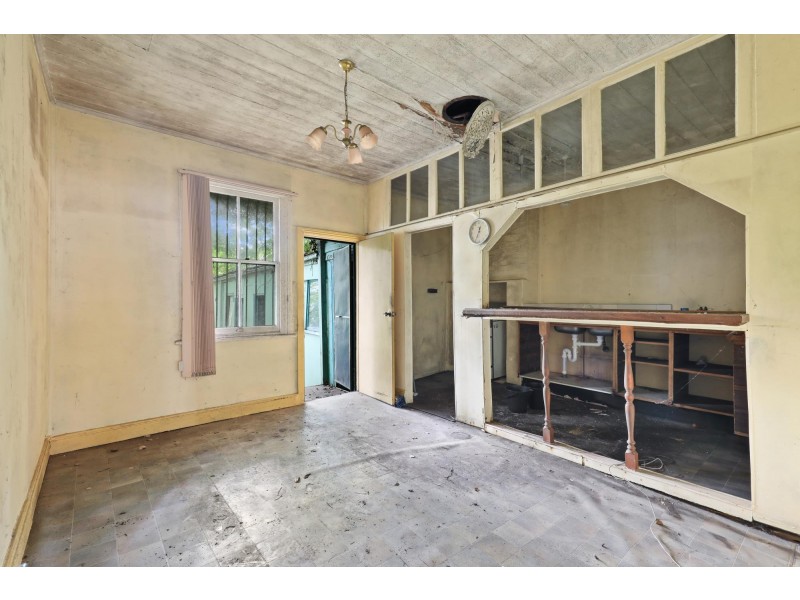 19 Augustus Street, Enmore NSW 2042