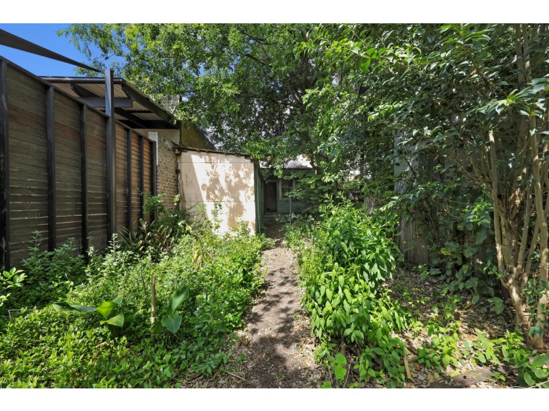 19 Augustus Street, Enmore NSW 2042