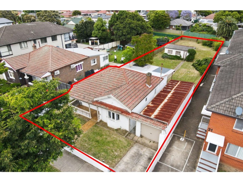 33 Ferguson Avenue, Wiley Park NSW 2195