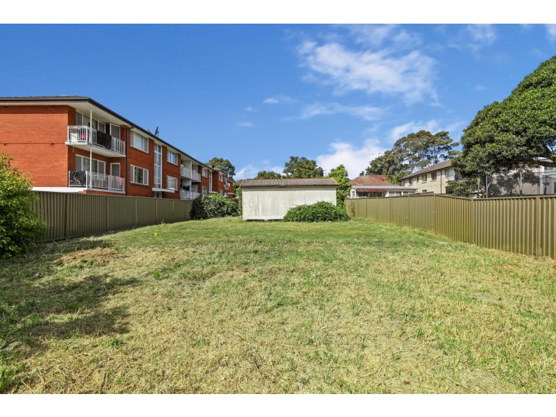 33 Ferguson Avenue, Wiley Park NSW 2195