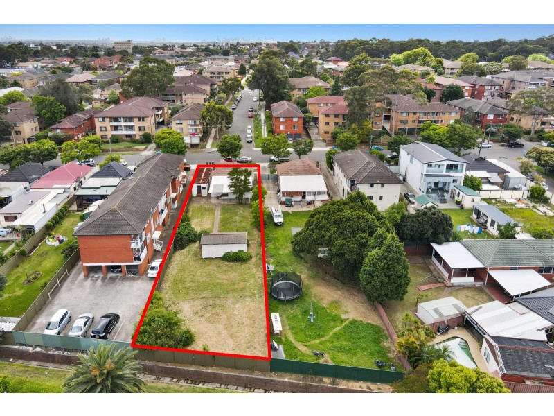 33 Ferguson Avenue, Wiley Park NSW 2195