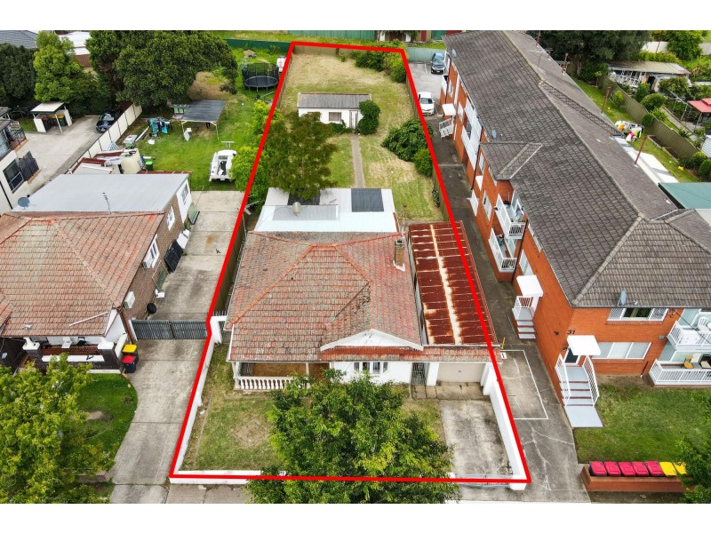 33 Ferguson Avenue, Wiley Park NSW 2195