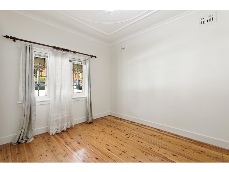 33 Ferguson Avenue, Wiley Park NSW 2195