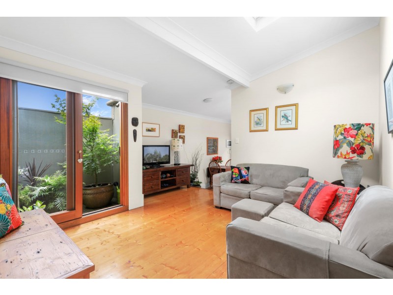 39 Gladstone Street, Enmore NSW 2042